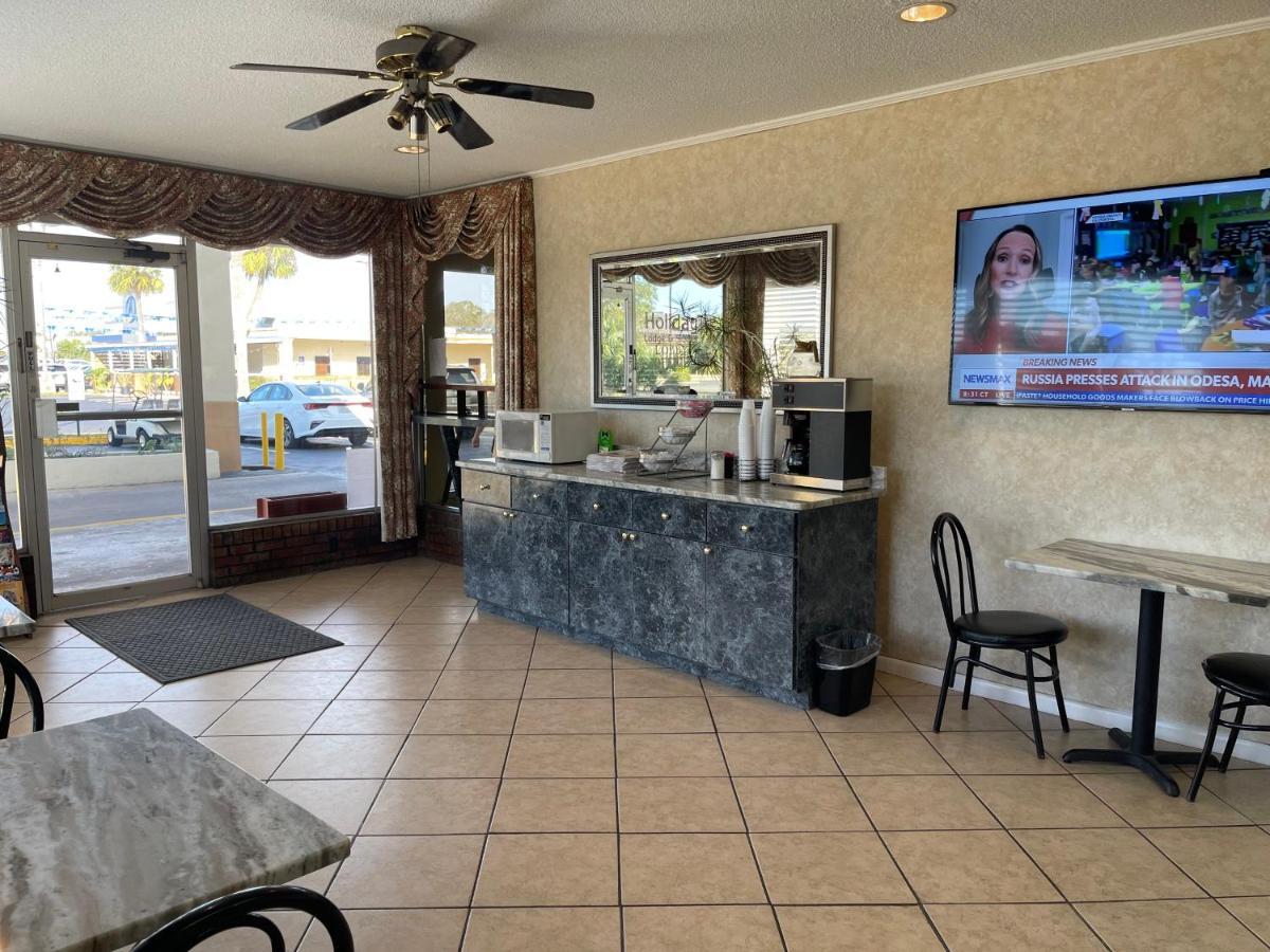 Hole Inn The Wall Hotel - Fort Walton Beach - Sunset Plaza - Nearby Beaches & Hurlburt Esterno foto