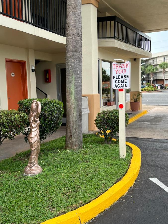 Hole Inn The Wall Hotel - Fort Walton Beach - Sunset Plaza - Nearby Beaches & Hurlburt Esterno foto